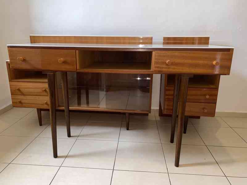 Retro nábytek Mojmír Požár 60.léta