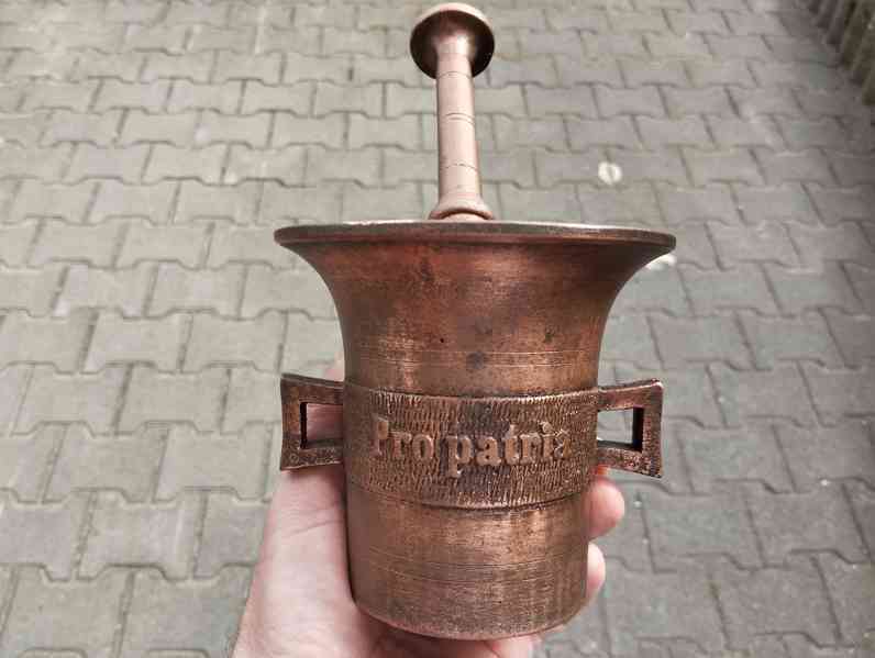 Válečný hmoždíř PRO PATRIA 1914-1916 s tloukem - foto 25