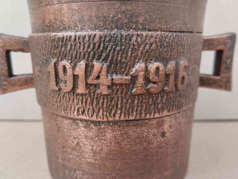 Válečný hmoždíř PRO PATRIA 1914-1916 s tloukem - foto 15
