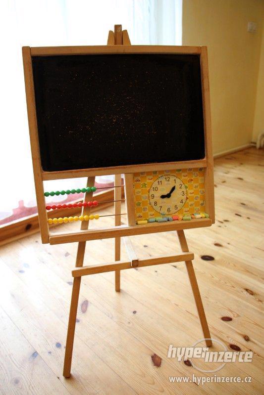 Dětská stojanová tabule s počítadlem a hodinami - foto 1