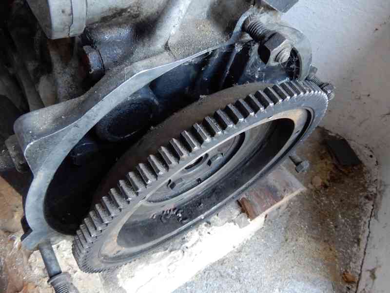 Motor Škoda Rapid 135L - foto 5