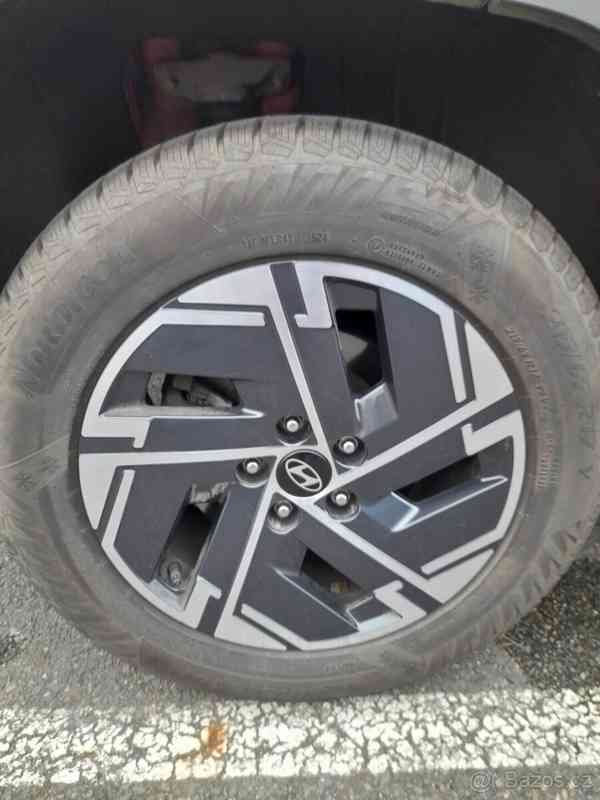 Hyundai Tucson 1,6   Podej auta - foto 5