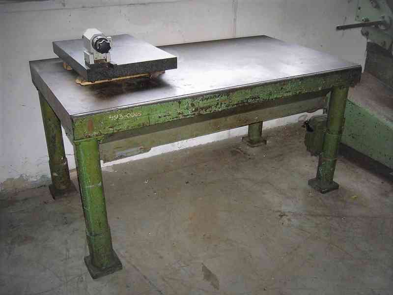 Pracovní dílenský stůl se železnou deskou  - foto 4