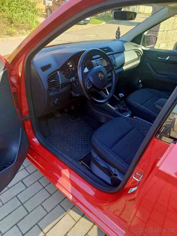 Škoda Fabia 1,2   TSI, výbava Style - foto 10