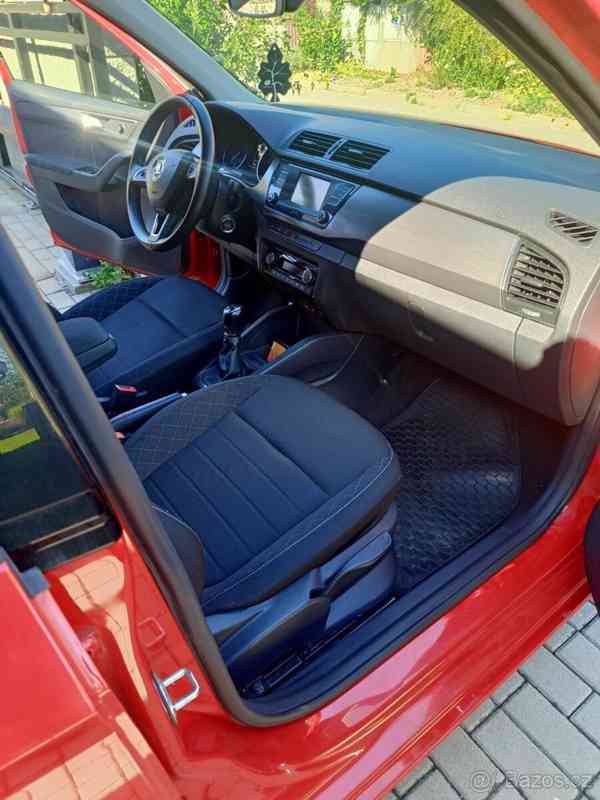 Škoda Fabia 1,2   TSI, výbava Style - foto 7