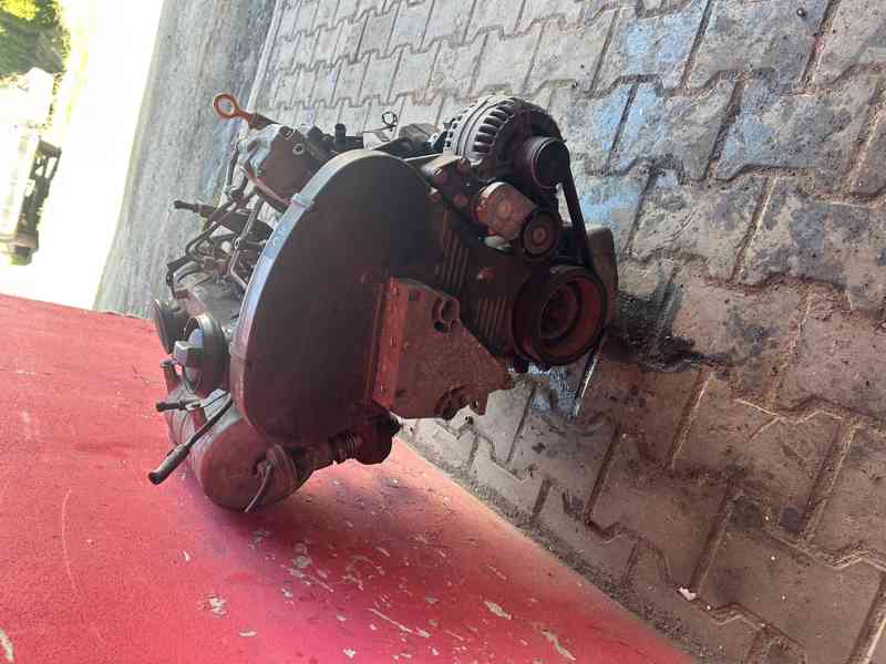 Motor 1,9SDI 47 KW Škoda Fabia typ ASY kompletní - foto 2