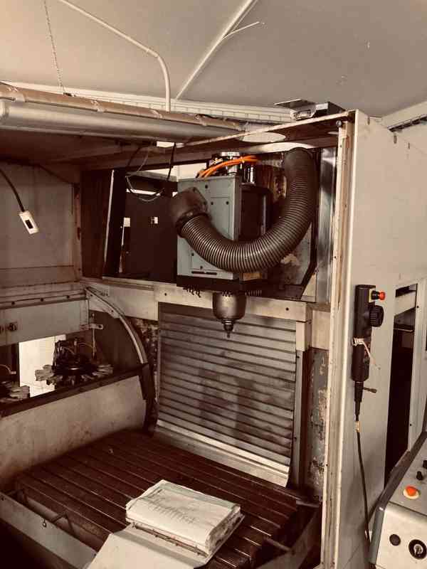 Použité obráběcí centrum DECKEL MAHO DMU 60T/E, r. v. 2005 - foto 12