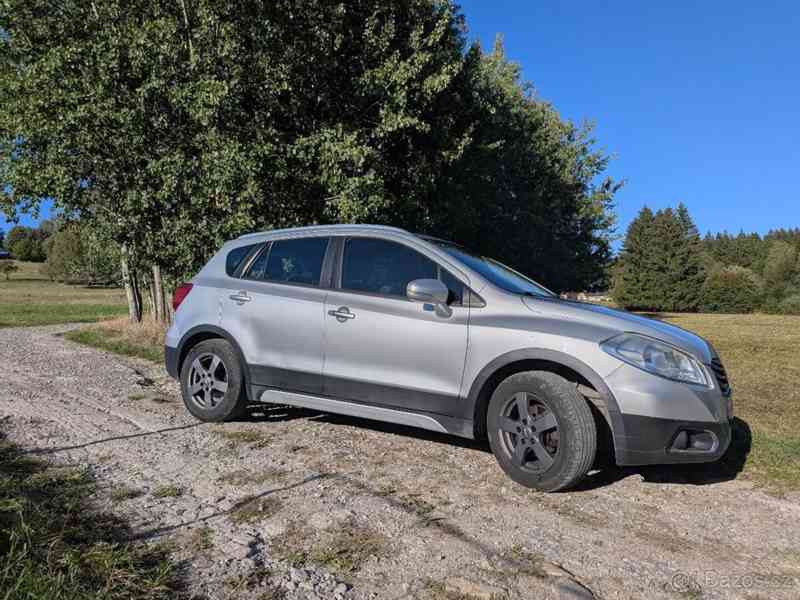 Suzuki SX4 1,6   S-Cross 4x4 - foto 2