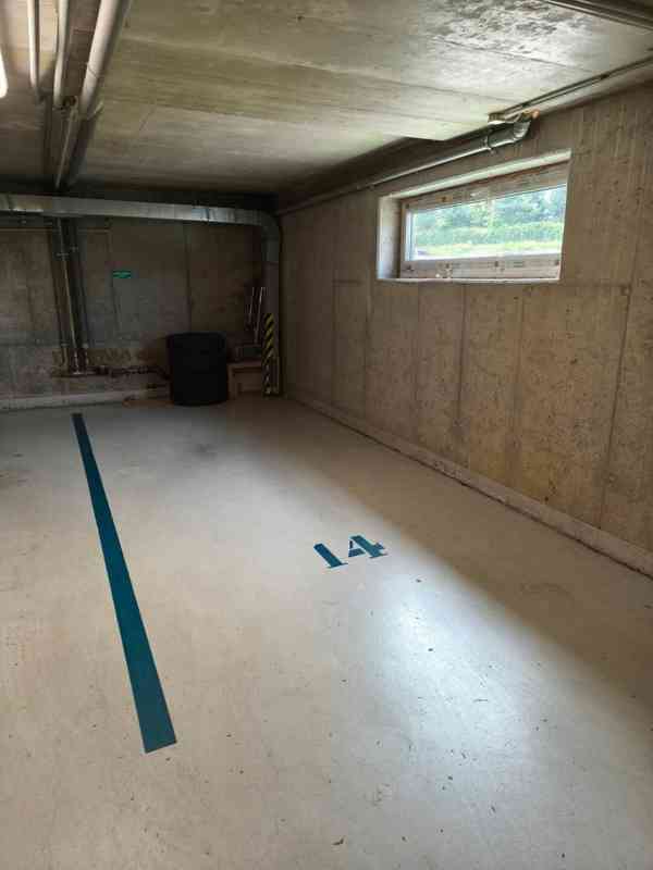 Nebytový prostor s garážovým stáním a skladem, P5 Plzeňská  - foto 5