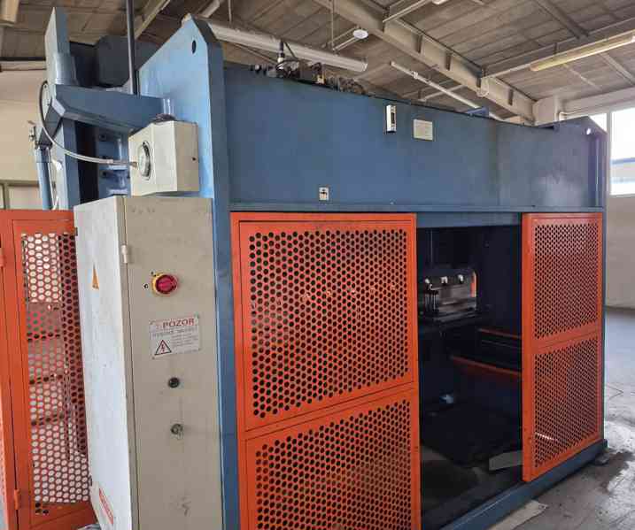 Ohraňovací lis CTOF 160/3200 CNC, r. v. 2006 - foto 8