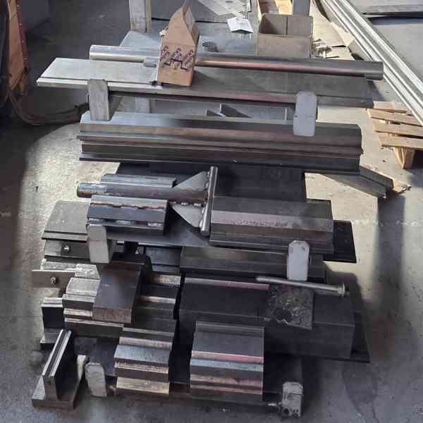 Ohraňovací lis CTOF 160/3200 CNC, r. v. 2006 - foto 10