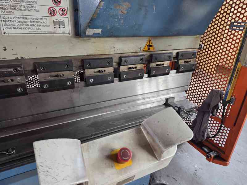 Ohraňovací lis CTOF 160/3200 CNC, r. v. 2006 - foto 6