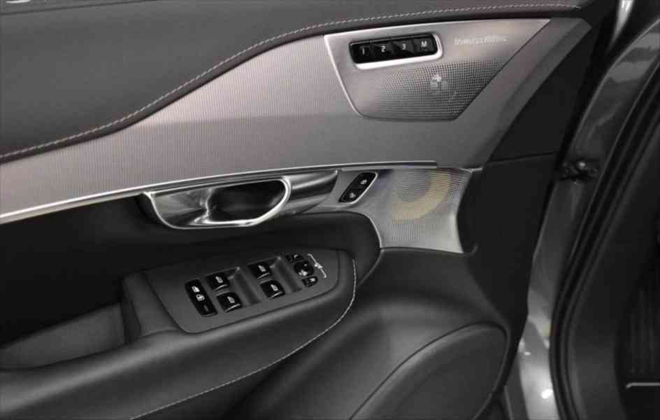 Volvo XC90 R-Design AWD Vzduch Bowers & W - foto 16