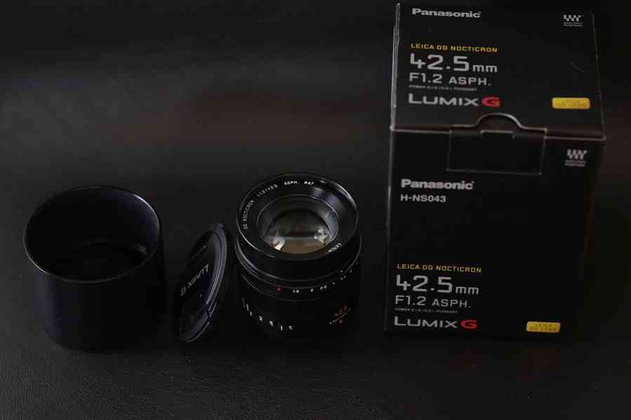 Objektiv Panasonic Leica DG Nocticron 42,5 mm f/1,2 ASPH. Po - foto 2