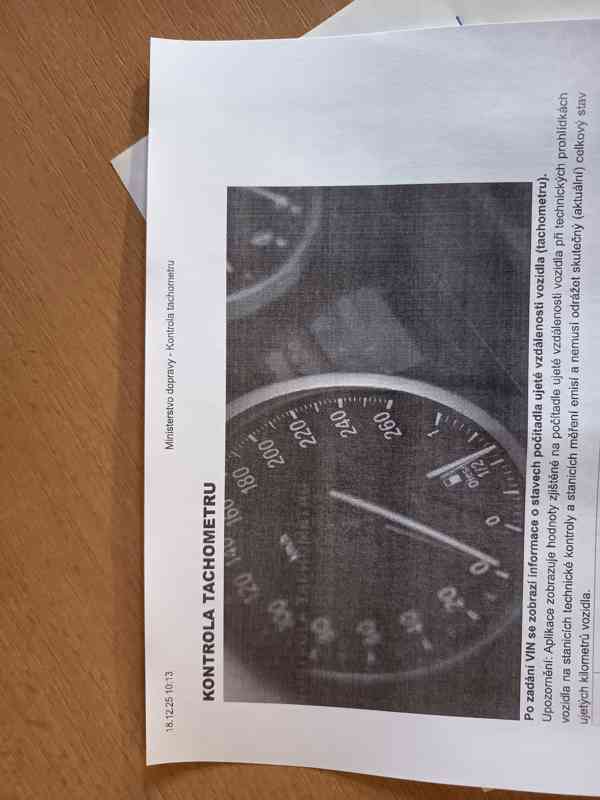 Toyota Avensis combi 2,0D-4D Comfort ČR  - foto 21