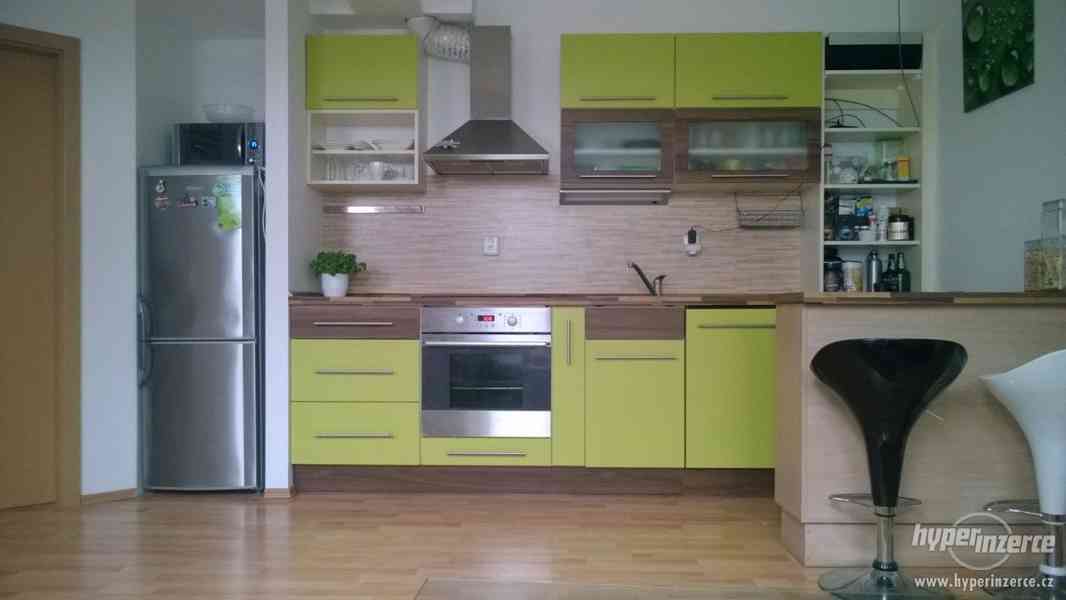 Pronájem bytu 2kk Zbýšov u Oslavan, 60 m2 - foto 1