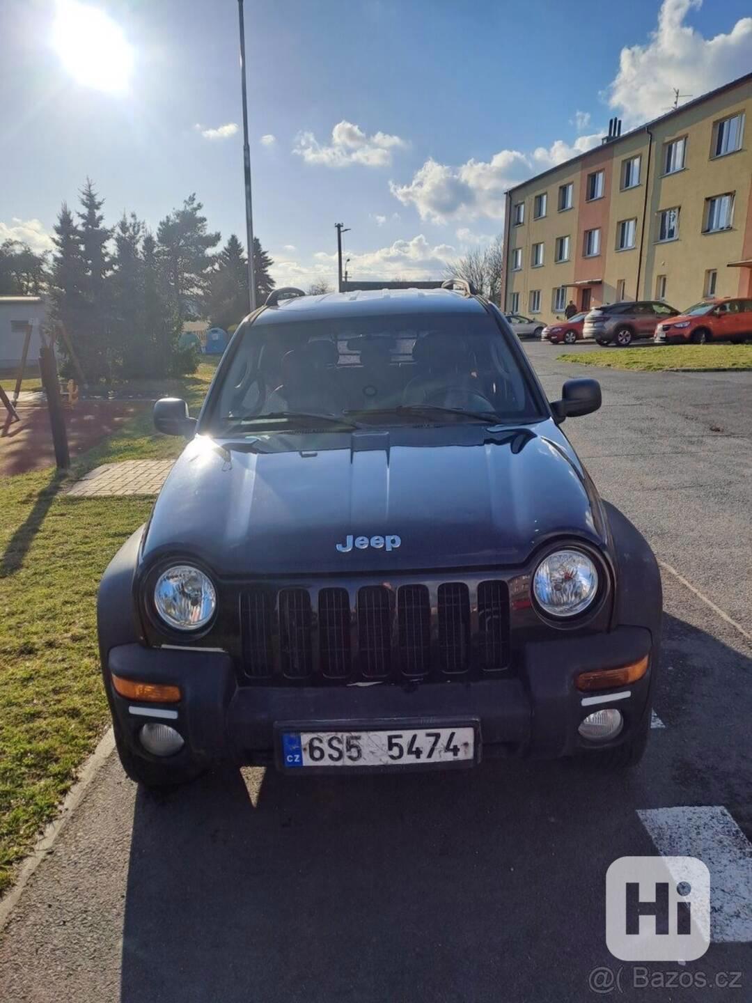 Jeep Cherokee 2,8 - foto 1