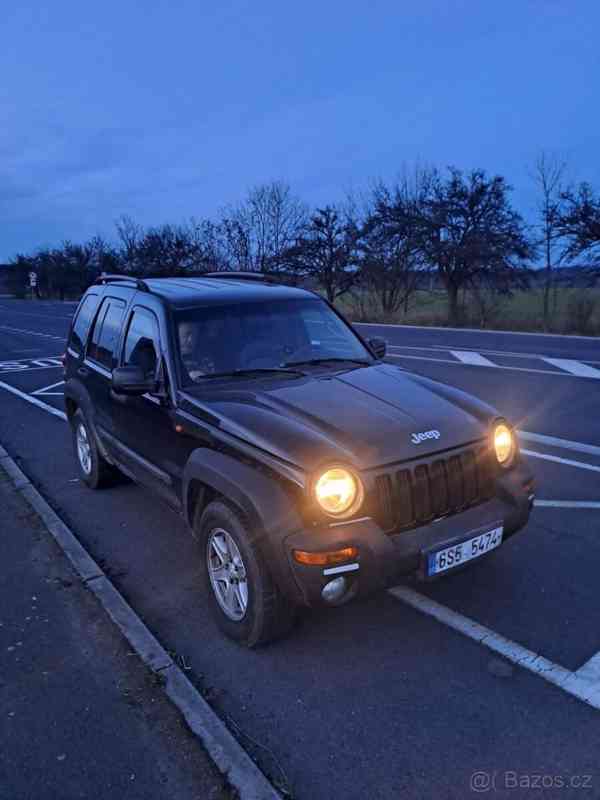 Jeep Cherokee 2,8 - foto 3