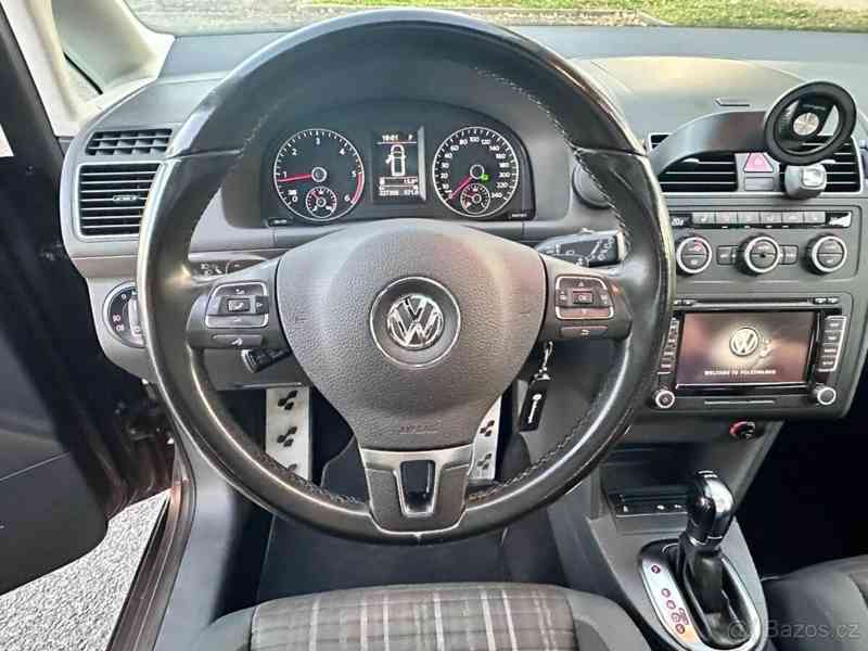 Volkswagen Touran 2,0   Cross, 125 kW, DSG, 7 míst - foto 16