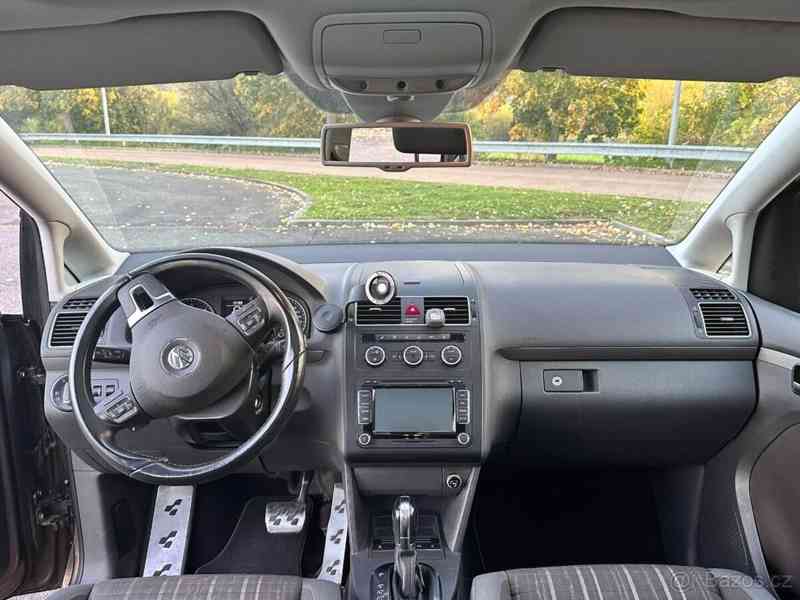 Volkswagen Touran 2,0   Cross, 125 kW, DSG, 7 míst - foto 13