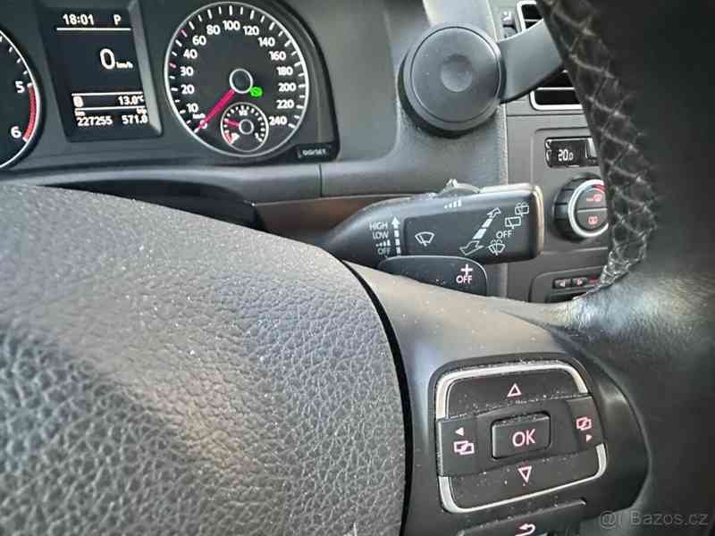 Volkswagen Touran 2,0   Cross, 125 kW, DSG, 7 míst - foto 17