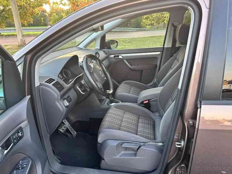 Volkswagen Touran 2,0   Cross, 125 kW, DSG, 7 míst - foto 11