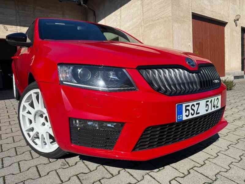 Škoda Octavia 2,0 TSI 320PS APR, 102TIS/KM - foto 2