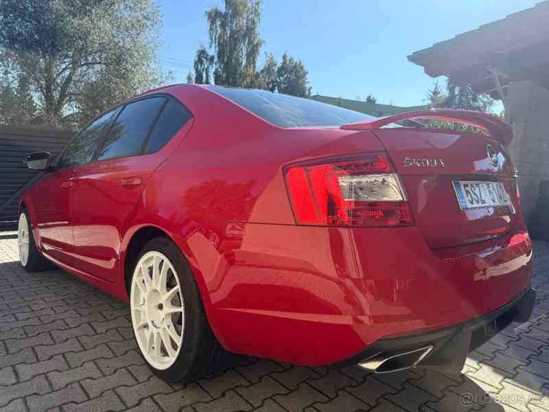 Škoda Octavia 2,0 TSI 320PS APR, 102TIS/KM - foto 11