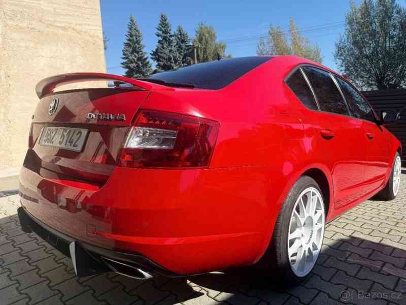 Škoda Octavia 2,0 TSI 320PS APR, 102TIS/KM - foto 10