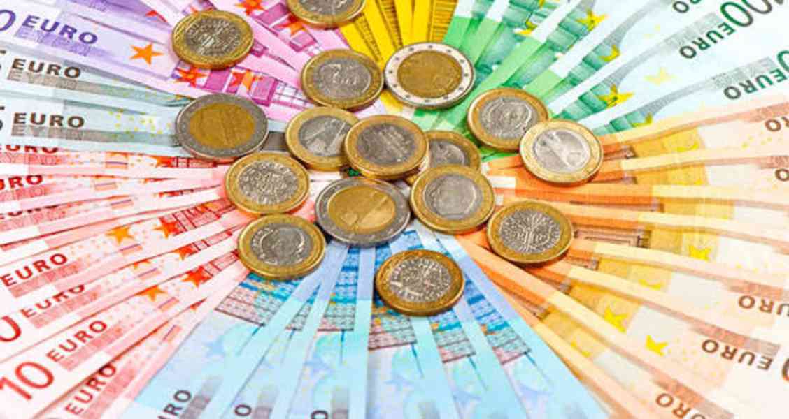 Potřebujete investici nebo velkou půjčku od 15 milionu Kč - foto 1