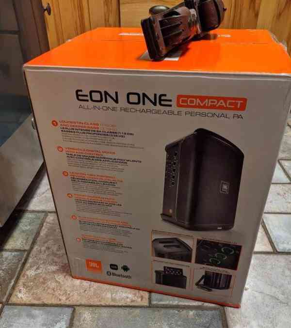 JBL - EON ONE Kompaktní přenosný Bluetooth reproduktor a PA 