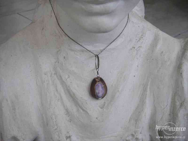 Přírodní náhrdelník s lasturou - foto 4