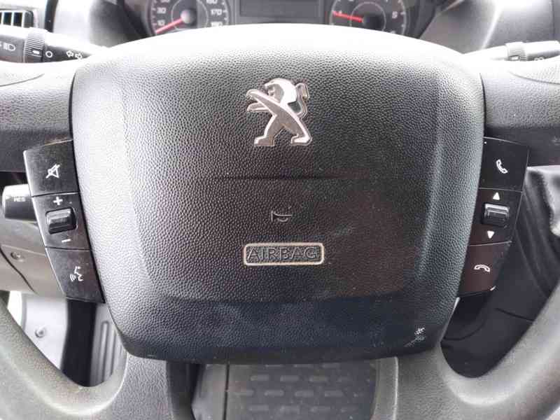 PEUGEOT BOXER 2.0 HDI L4H2 7 MÍST 120kW - foto 20