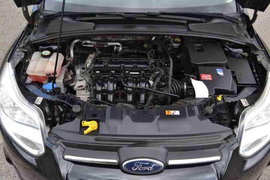 Ford Focus III 1.6i 16V Trend+ kombi - foto 13