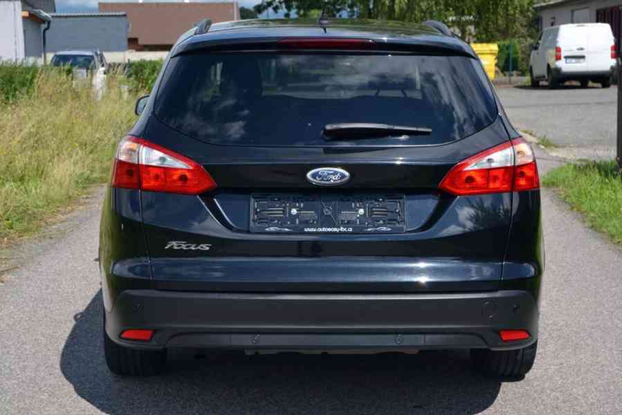 Ford Focus III 1.6i 16V Trend+ kombi - foto 3