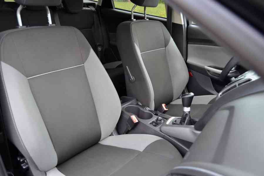 Ford Focus III 1.6i 16V Trend+ kombi - foto 12