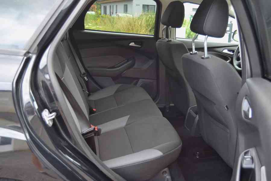 Ford Focus III 1.6i 16V Trend+ kombi - foto 10