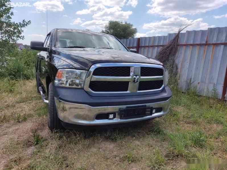 Dodge RAM 1500 V8 5.7 HEMI 4x4 rv 2014 dph - foto 2