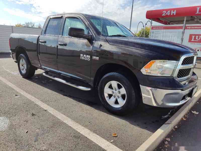 Dodge RAM 1500 V8 5.7 HEMI 4x4 rv 2014 dph - foto 12
