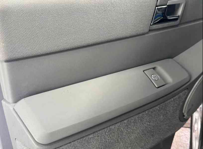 Volkswagen T4 Multivan Atlantis 2.5TDI 75kw - foto 28