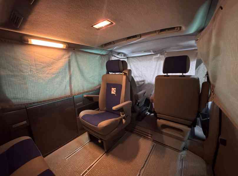 Volkswagen T4 Multivan Atlantis 2.5TDI 75kw - foto 31
