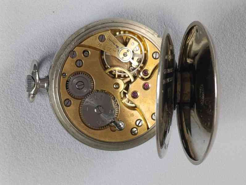 Kapesní hodinky DOXA s medailema. erotický motiv - foto 7