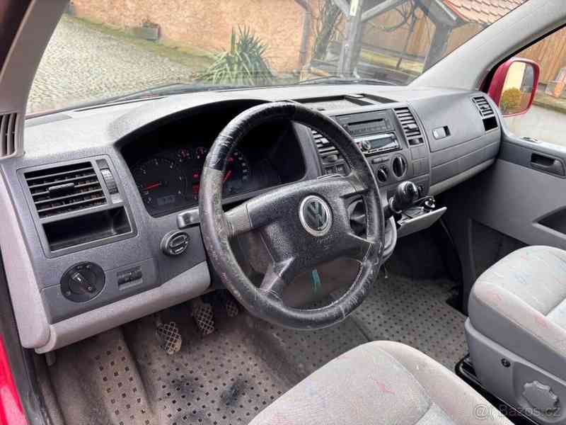 Volkswagen Transporter 2,5 - foto 16
