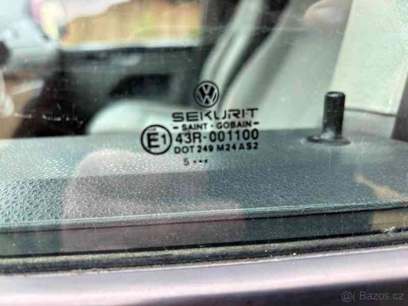 Volkswagen Transporter 2,5 - foto 15