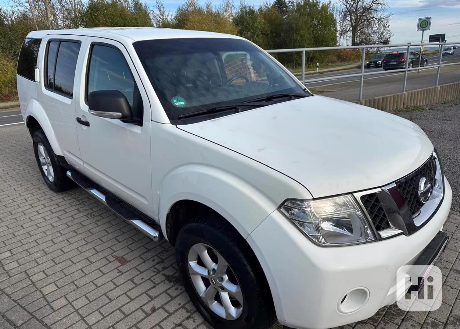 Nissan Pathfinder 2.5 dCi LE 140kw - foto 1