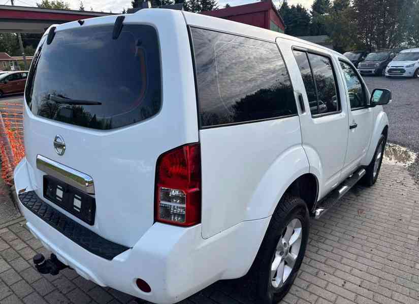 Nissan Pathfinder 2.5 dCi LE 140kw - foto 5