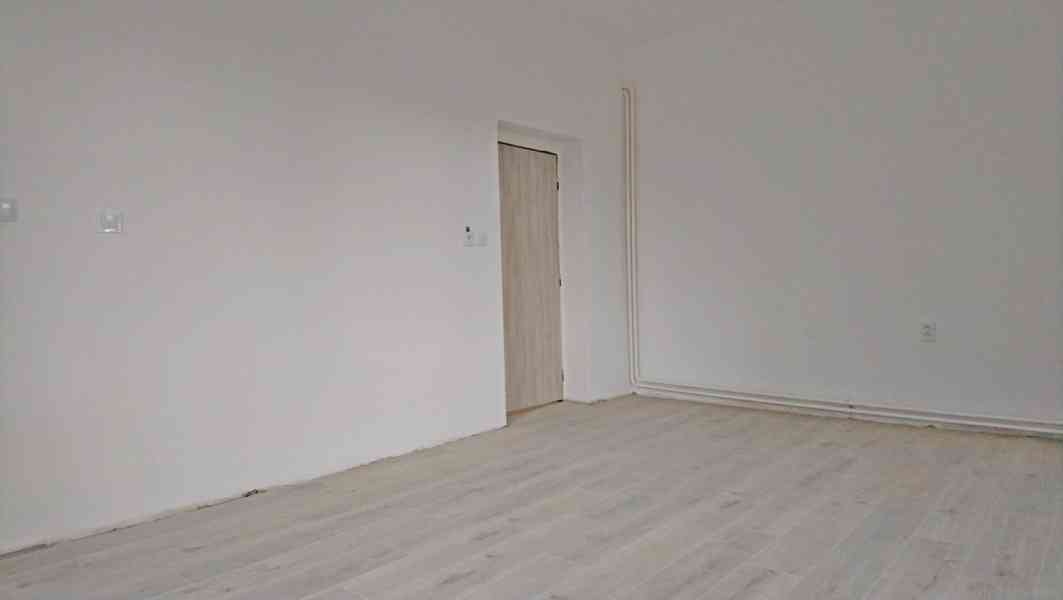 Pronájem 2+1, 70m2 (LBC - Františkov, ul. Hanychovská)  - foto 4