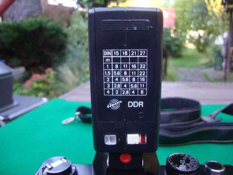 Foto fotoaparát PRAKTICA PLC 2 + objektiv Helios 44-2 58mm - foto 13