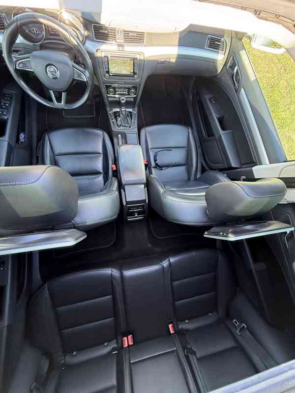 ŠKODA SUPERB COMBI, 2.0 TDI, 125 kW, PANO, NAVI, KŮŽE, TAŽNÉ - foto 19