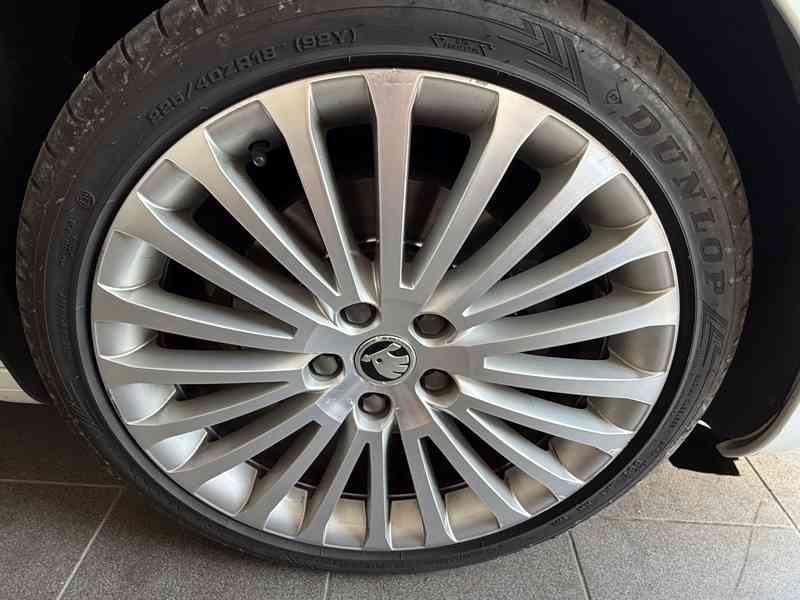 ŠKODA SUPERB COMBI, 2.0 TDI, 125 kW, PANO, NAVI, KŮŽE, TAŽNÉ - foto 46